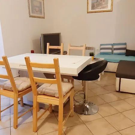 Central Fresh Apartmán